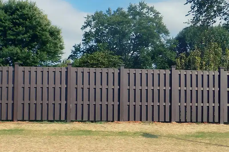 composite integral fencing