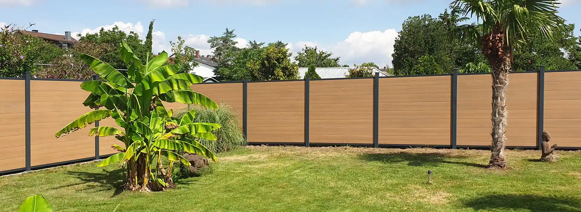 composite plug in fencing