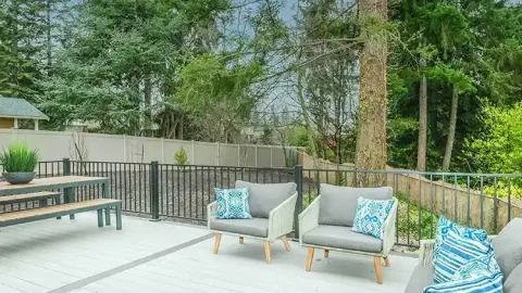 What are the commercial applications of WPC Decking?