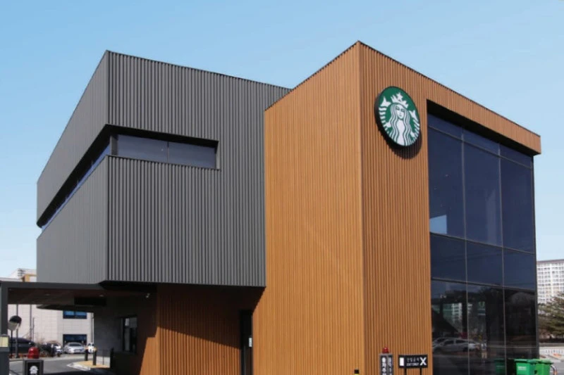 restaurant and caffee outdoor wpc wall cladding